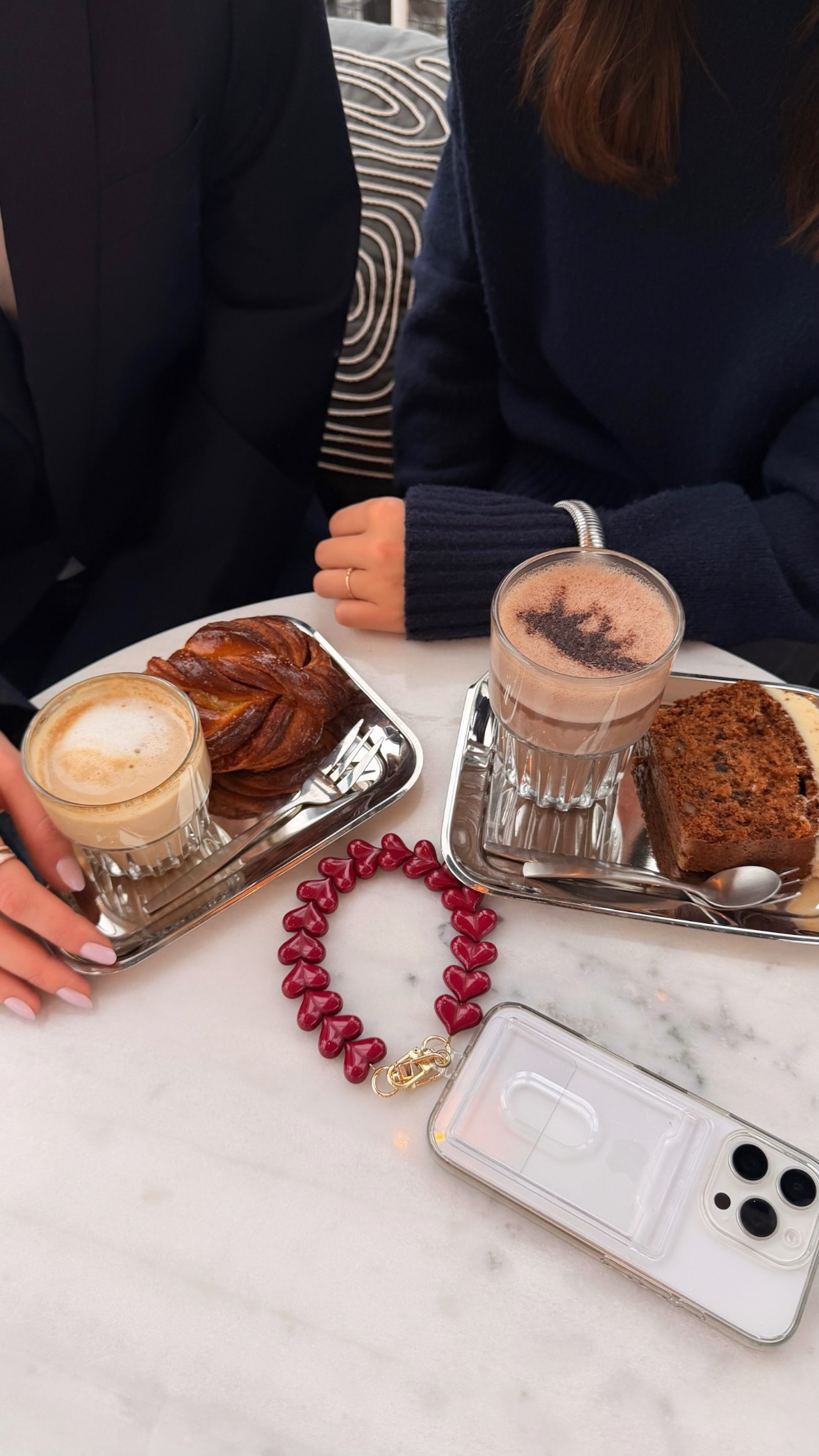 263AA4F2-537F-4320-AA48-86CF1A2C40D8