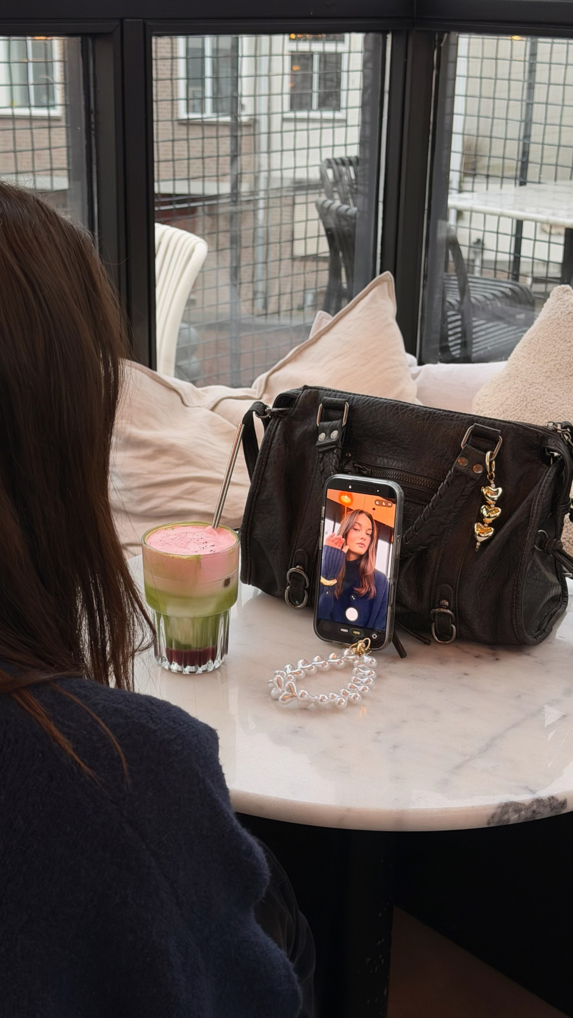 79043776-D5D0-431D-8D2D-095E6F386303