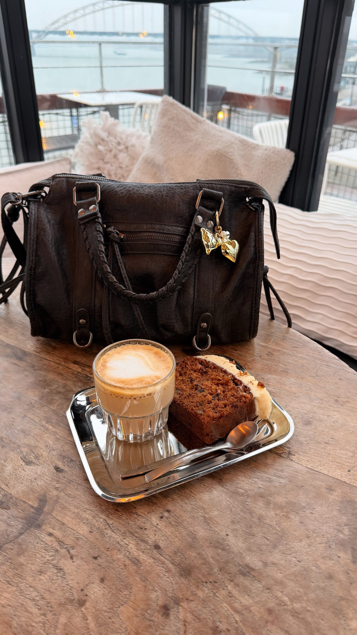 917C14E6-C7C9-44ED-86C2-88AE6C9CC3E0